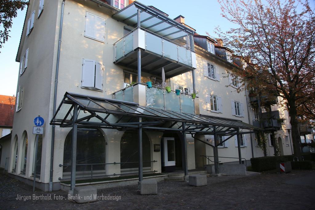 Lakeside Smoker-Apartment Friedrichshafen Eksteriør bilde